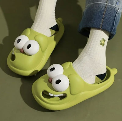 crocs marrantes qui font des bisous (yeux, bouche et nez)