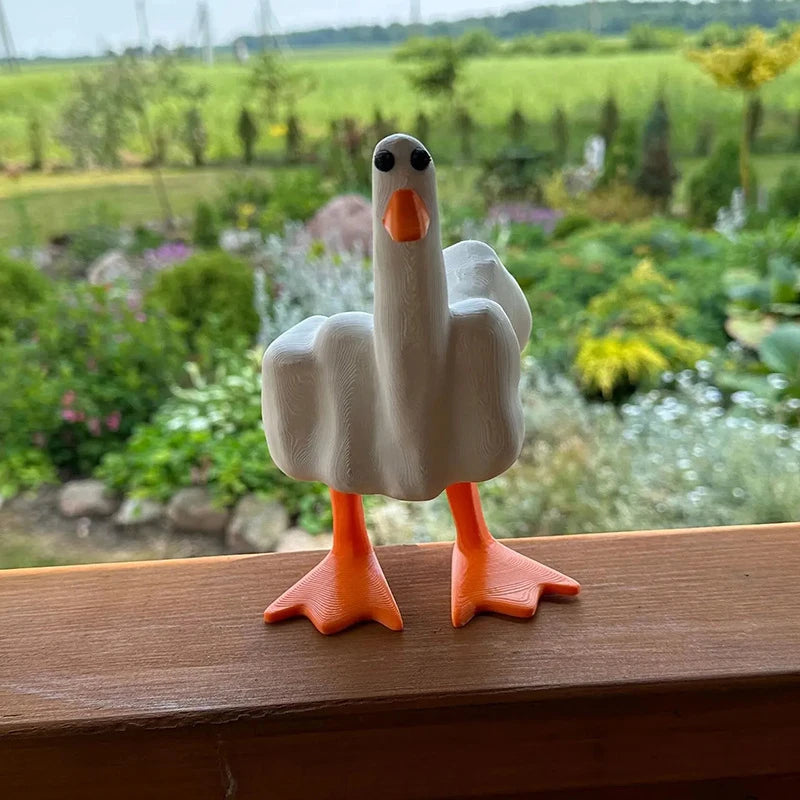 Décoration de jardin beauf : le canard fuck